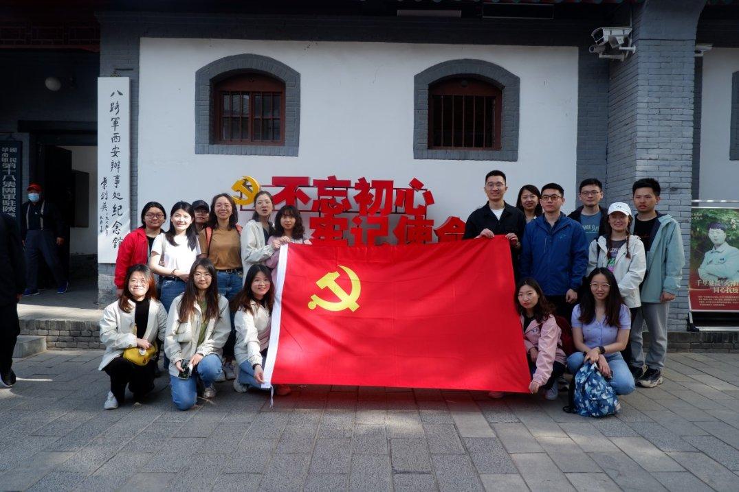 2021大众宝来后座车顶灯怎么关游戏画面